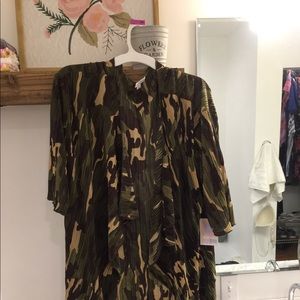 Lularoe UNICORN Camo print Shirley!!!